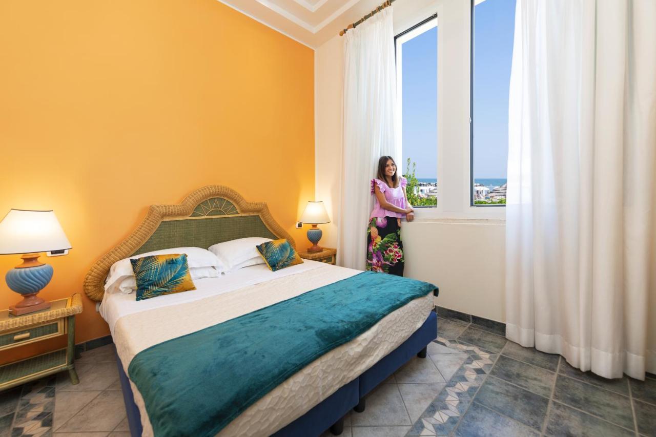 Hotel Orizzonte Bellaria-Igea Marina Esterno foto
