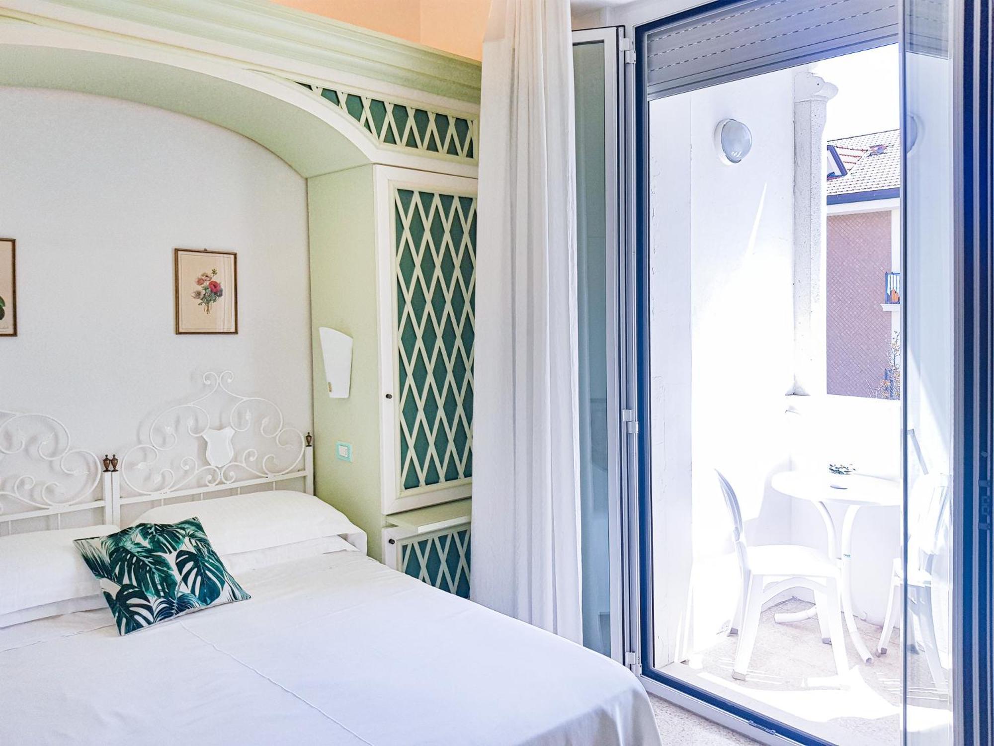 Hotel Orizzonte Bellaria-Igea Marina Esterno foto