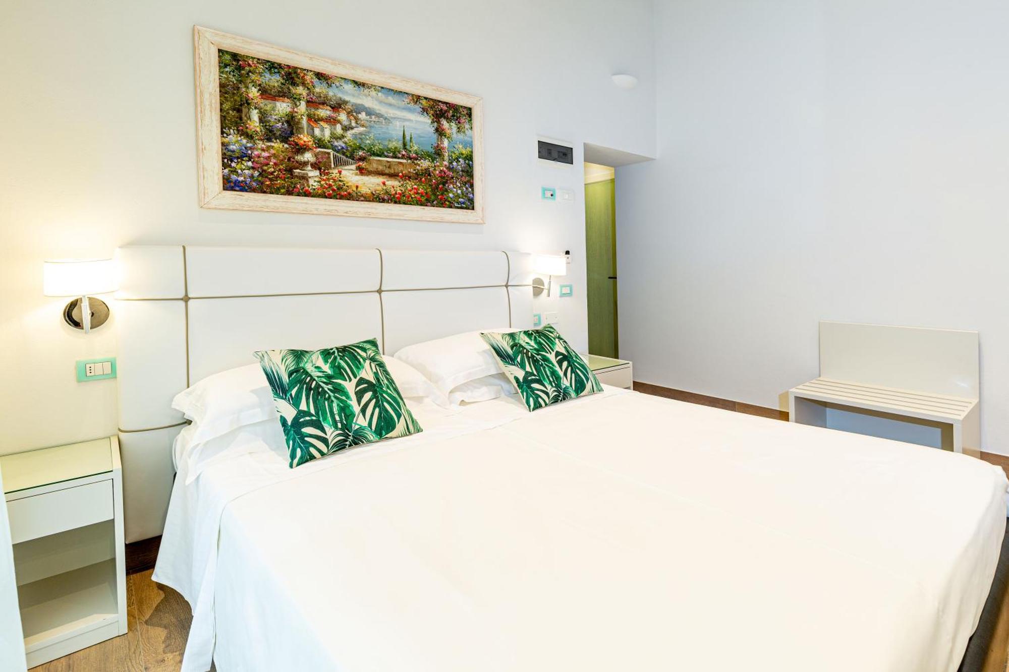 Hotel Orizzonte Bellaria-Igea Marina Esterno foto