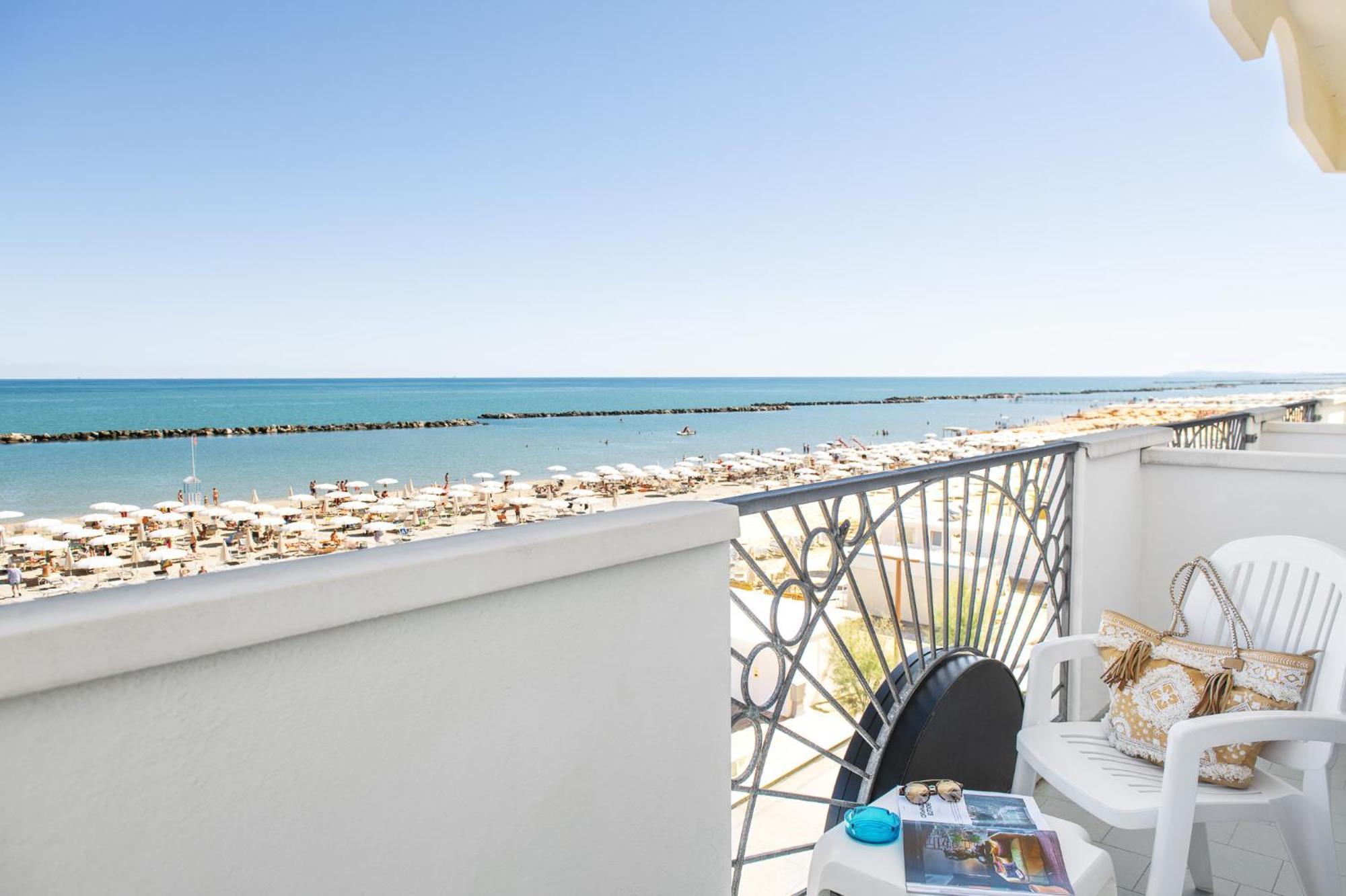 Hotel Orizzonte Bellaria-Igea Marina Esterno foto