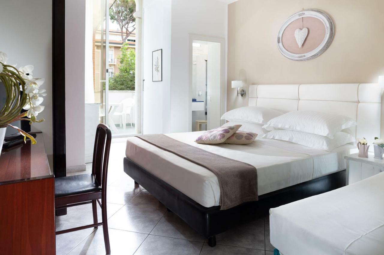 Hotel Orizzonte Bellaria-Igea Marina Esterno foto